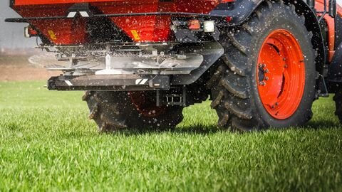 Shutterstock 2135336089